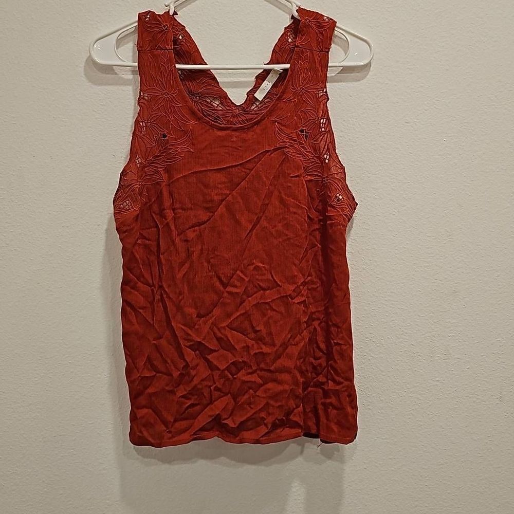 Lace semi see-through tank top. Size M.